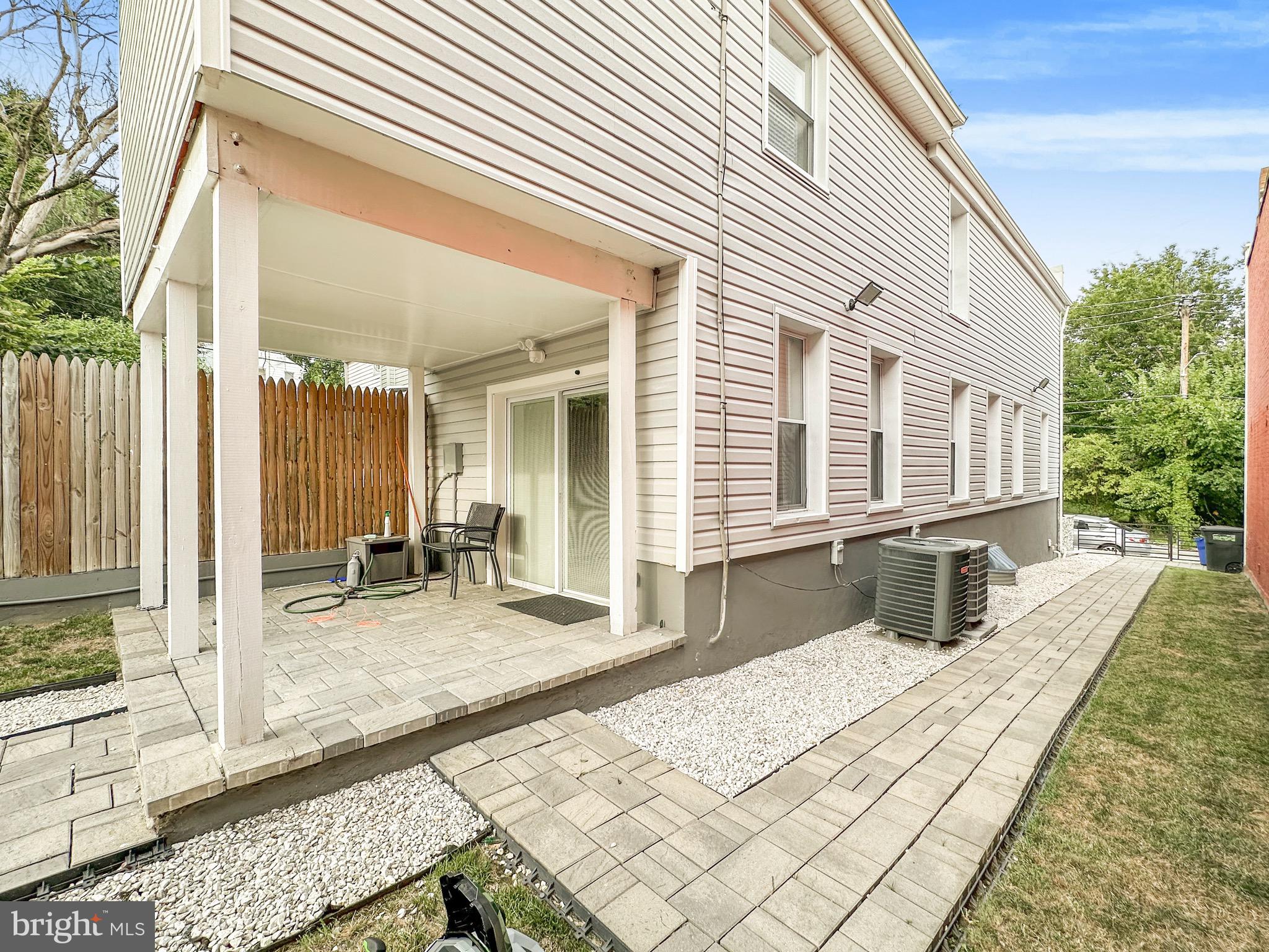 GWYNN FALLS - Residential