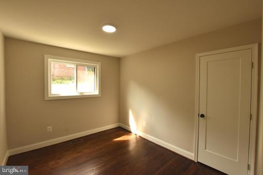 ROSEMARY KNOLLS - Residential Lease