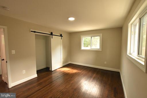 ROSEMARY KNOLLS - Residential Lease