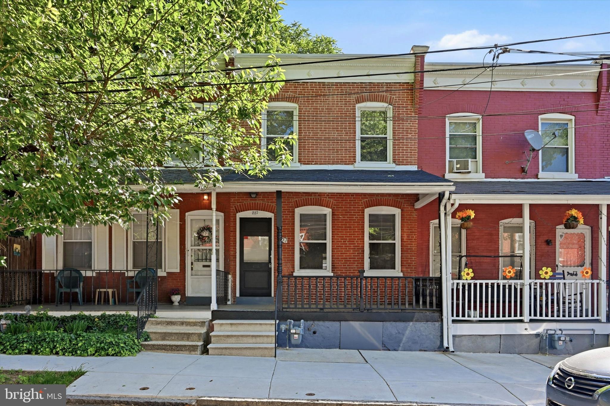 227 W 22ND STREET