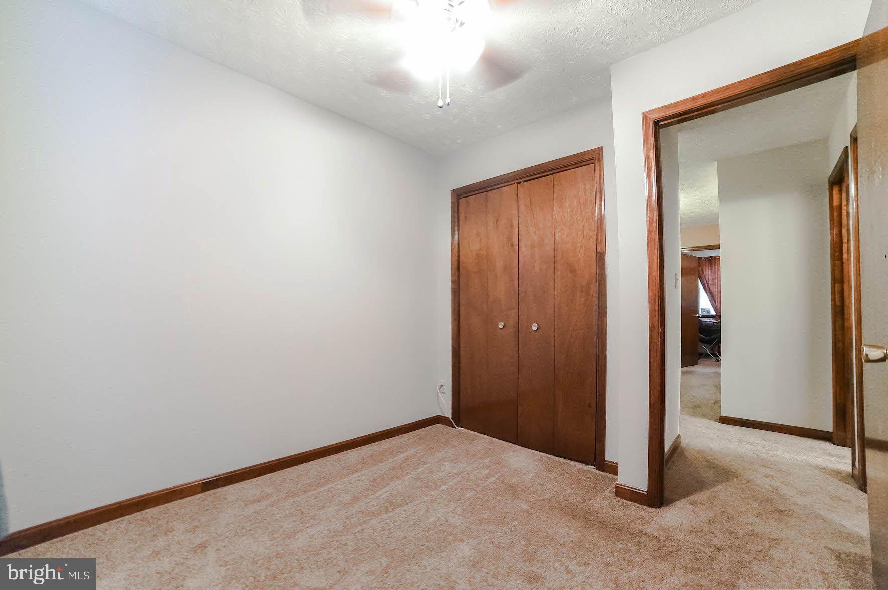 GREENVIEW VILLAGE - Residential