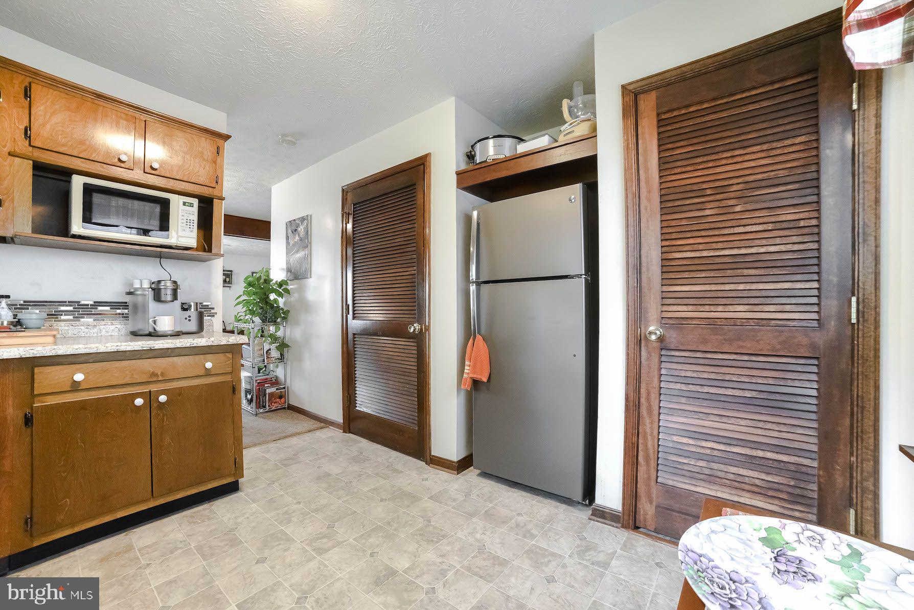 GREENVIEW VILLAGE - Residential