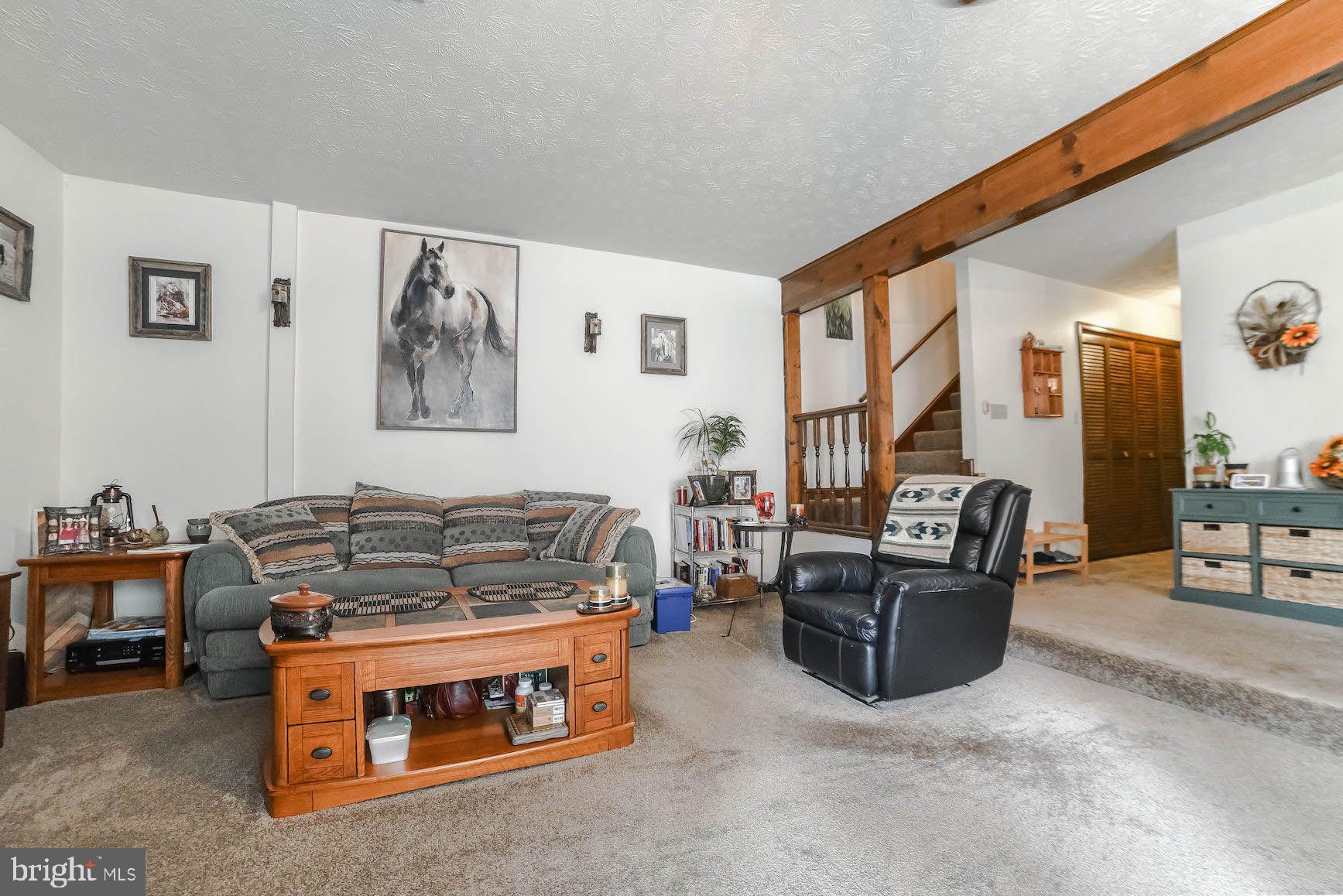 GREENVIEW VILLAGE - Residential