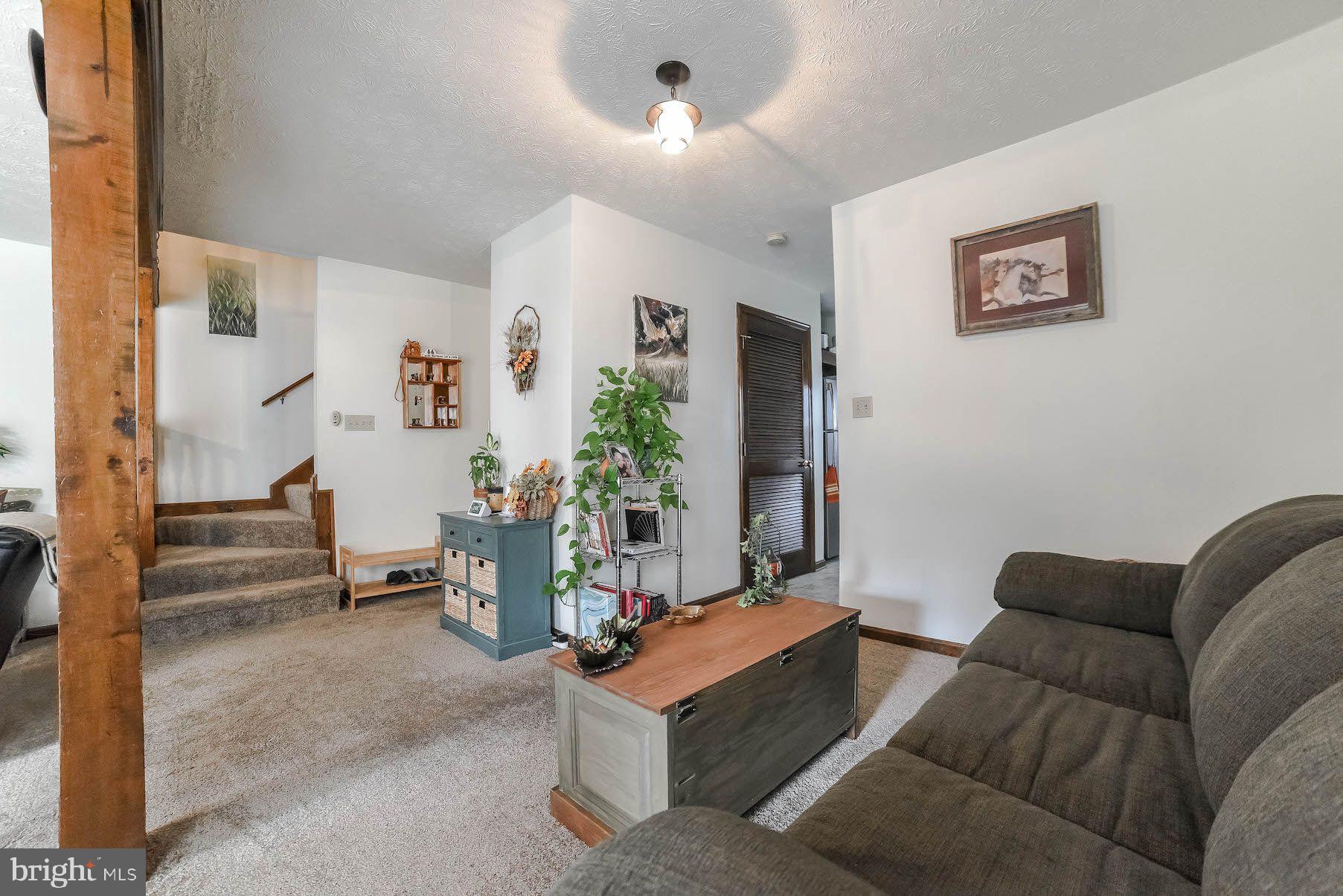 GREENVIEW VILLAGE - Residential