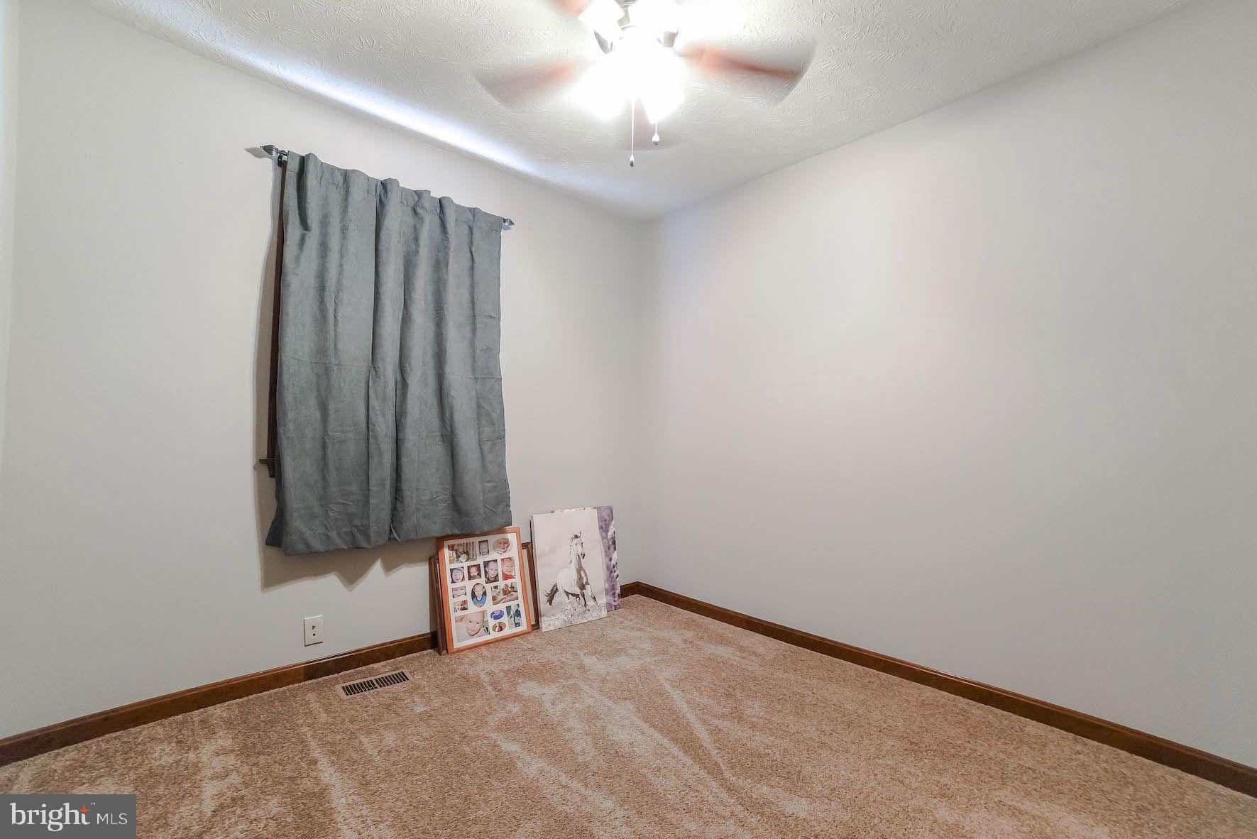 GREENVIEW VILLAGE - Residential