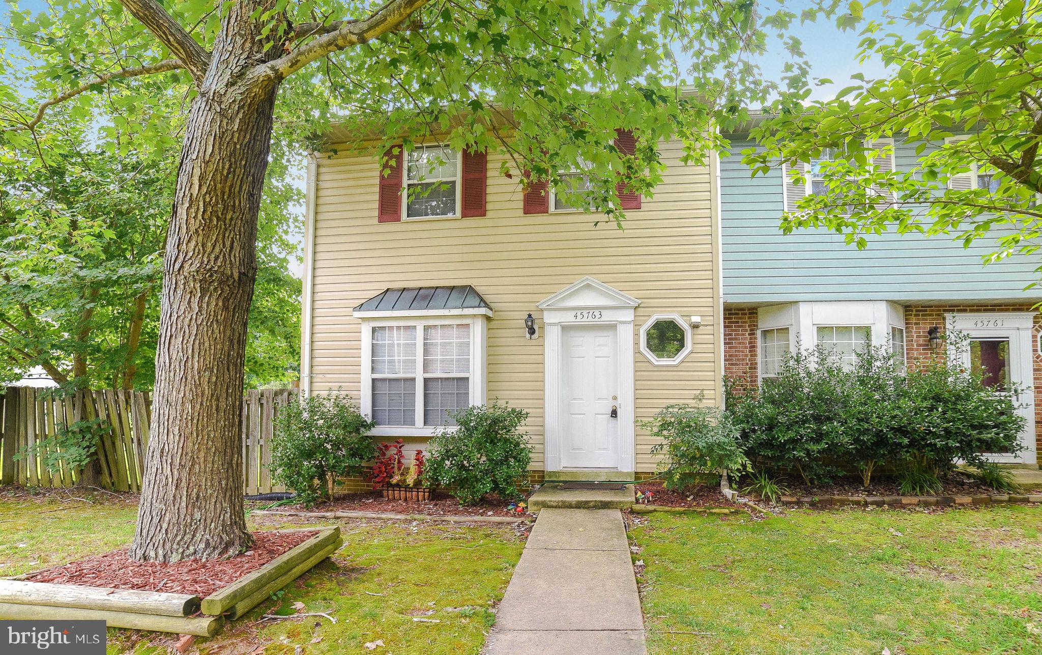 GREENVIEW VILLAGE - Residential