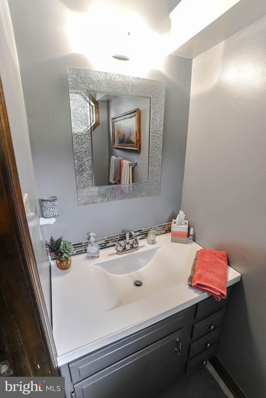 GREENVIEW VILLAGE - Residential