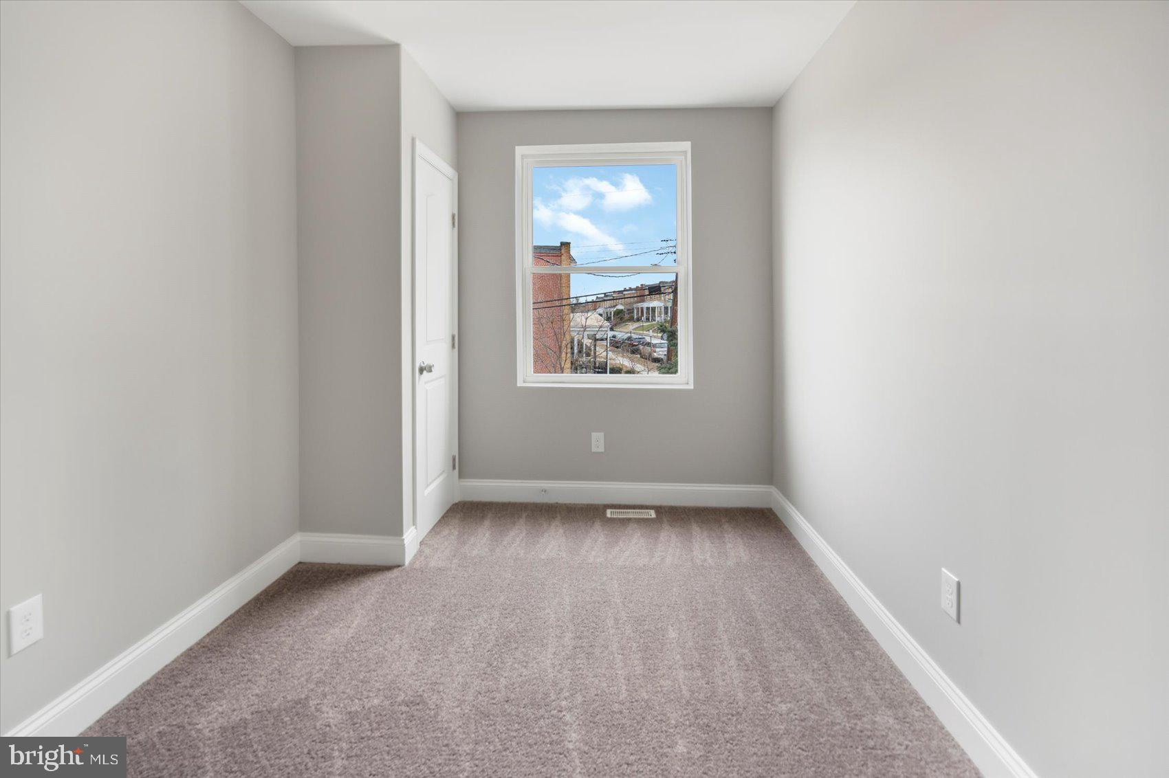 BELAIR-EDISON - Residential