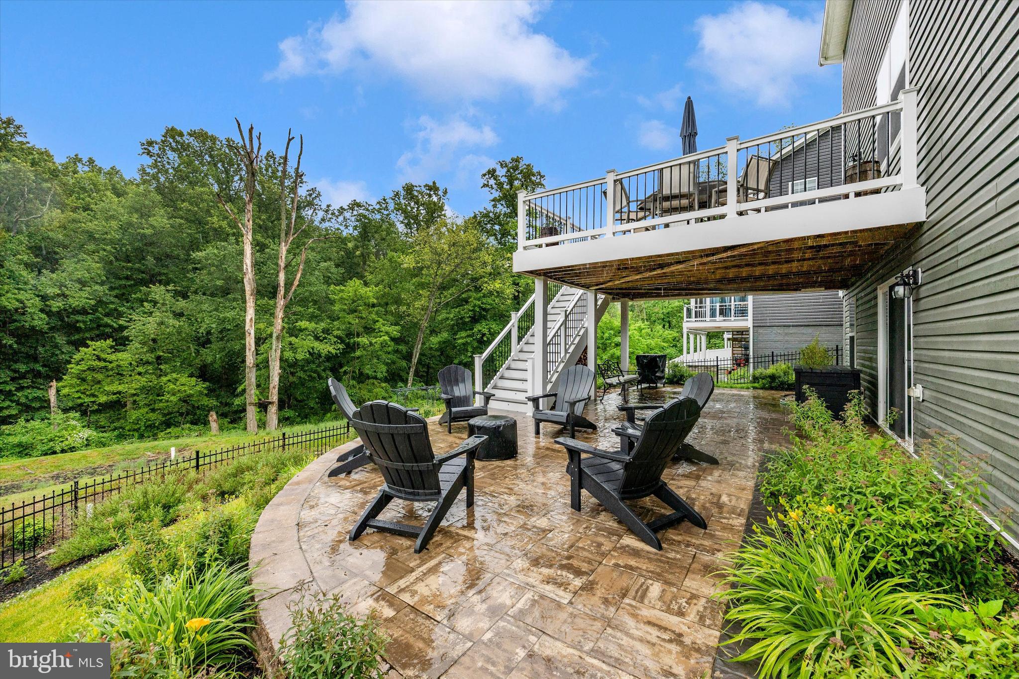 5613 ZOE LANE