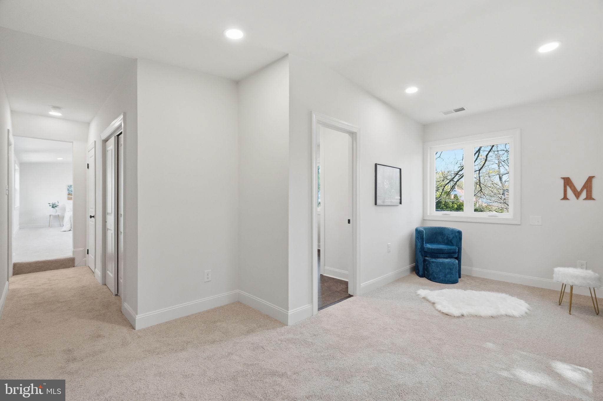 YORKTOWN CROSSING - Residential