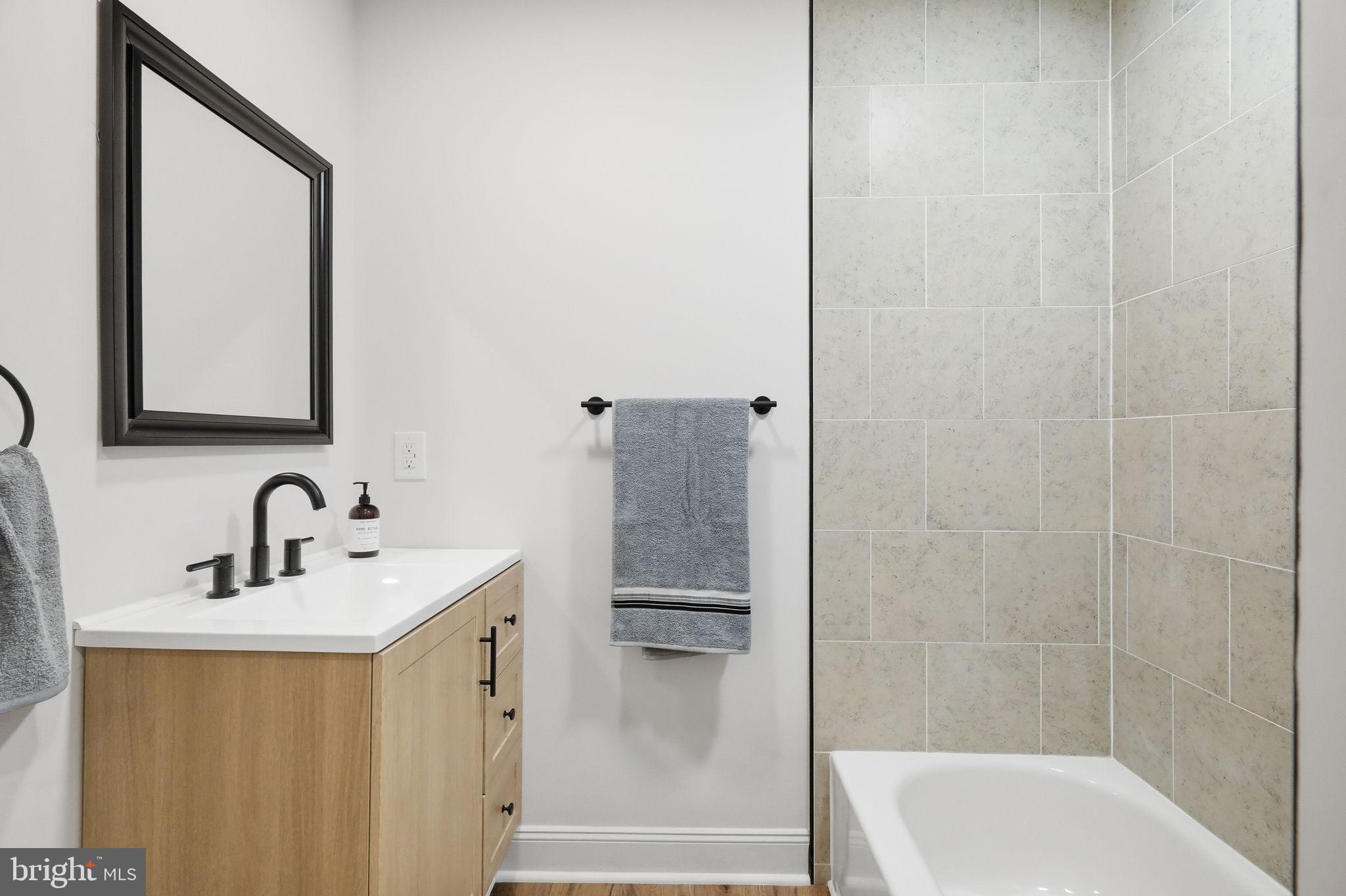 YORKTOWN CROSSING - Residential