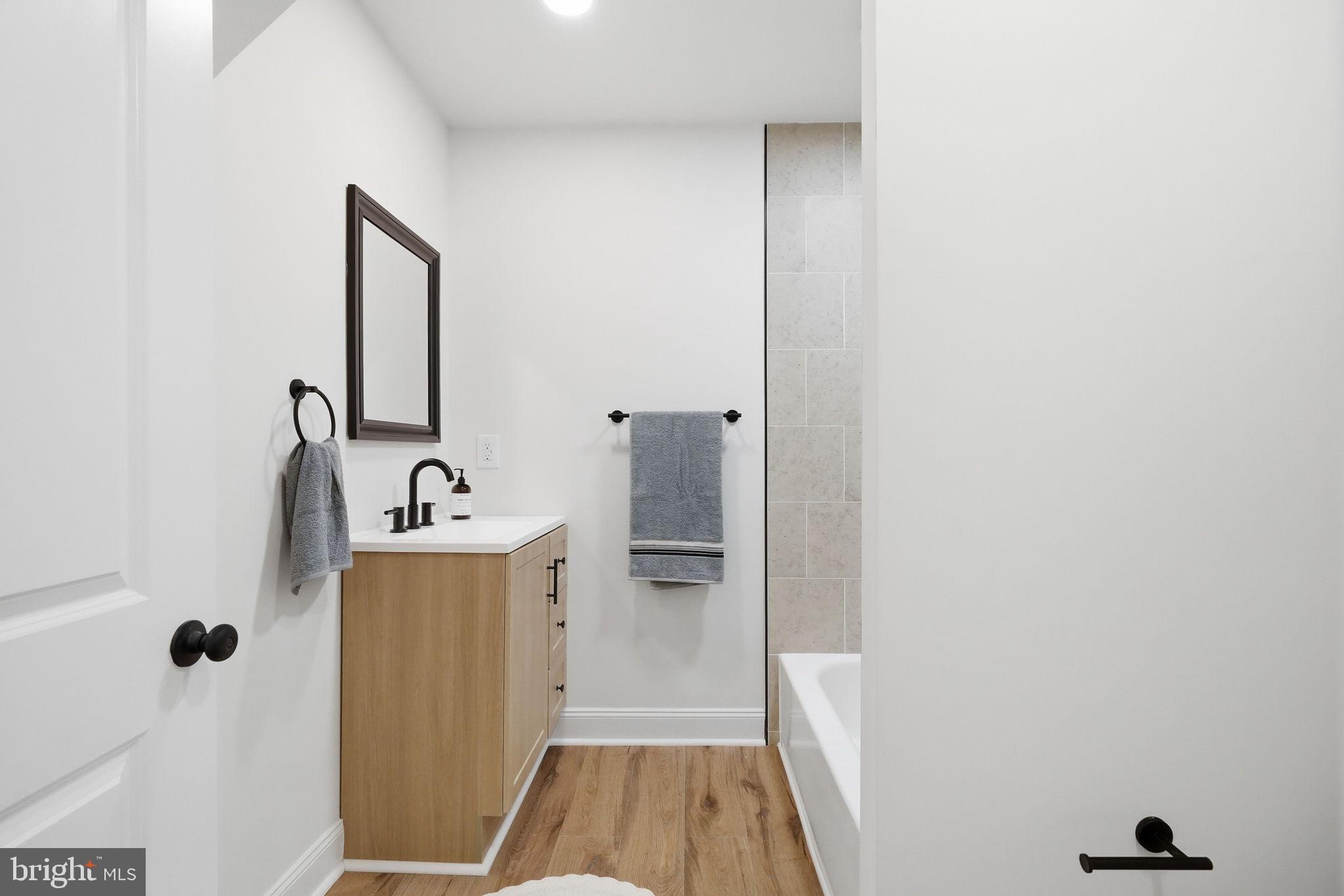 YORKTOWN CROSSING - Residential