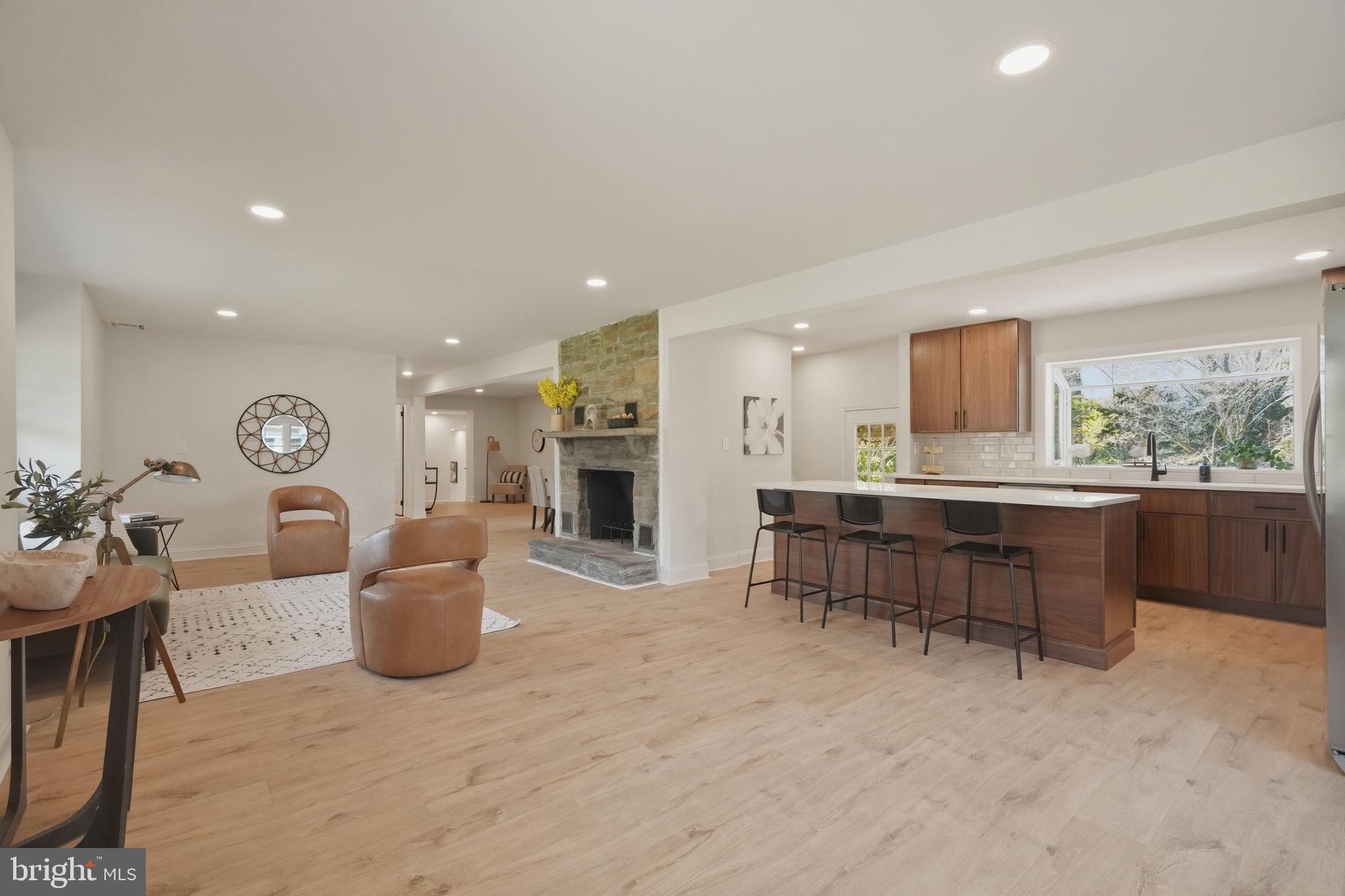 YORKTOWN CROSSING - Residential