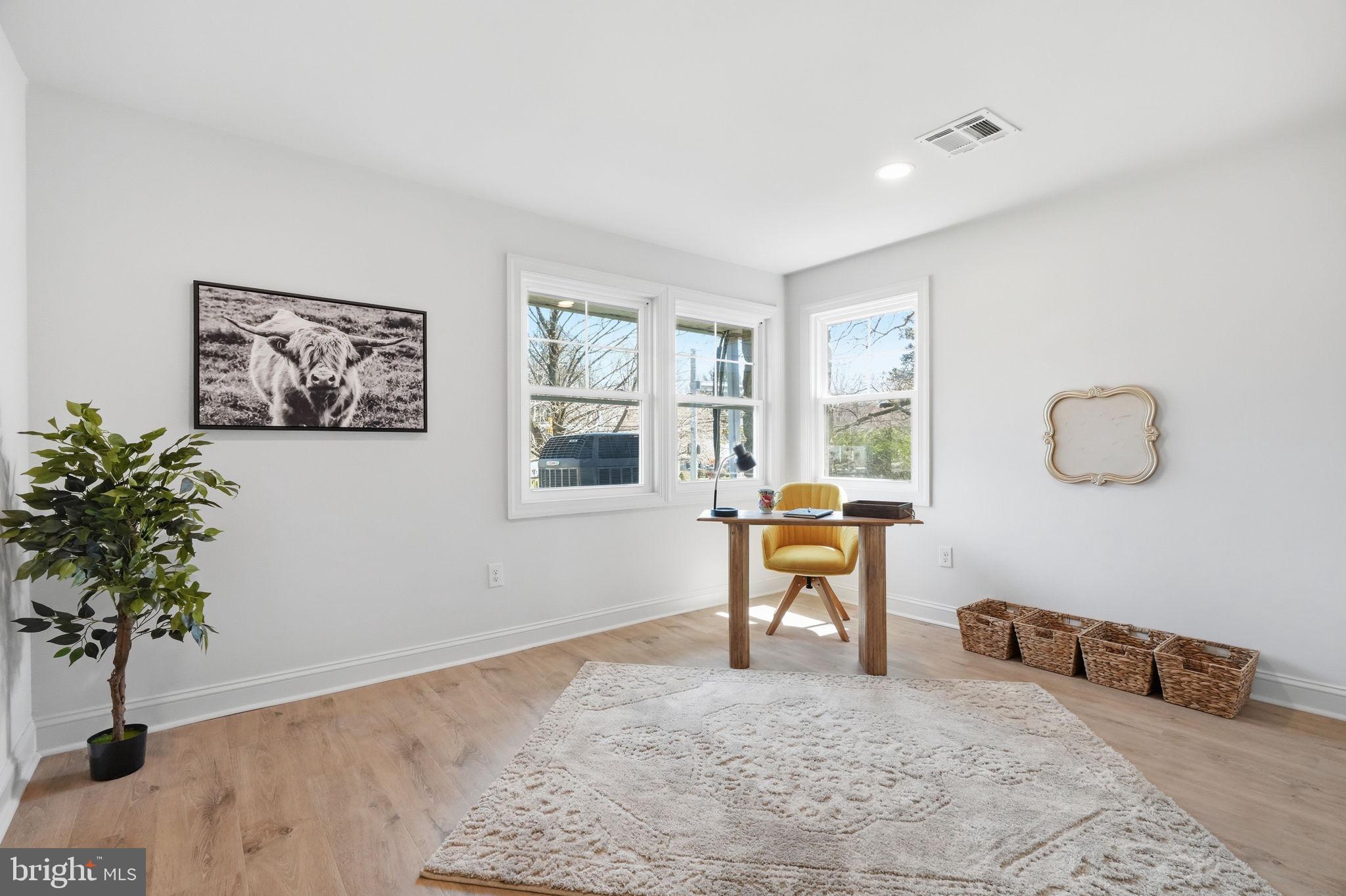 YORKTOWN CROSSING - Residential