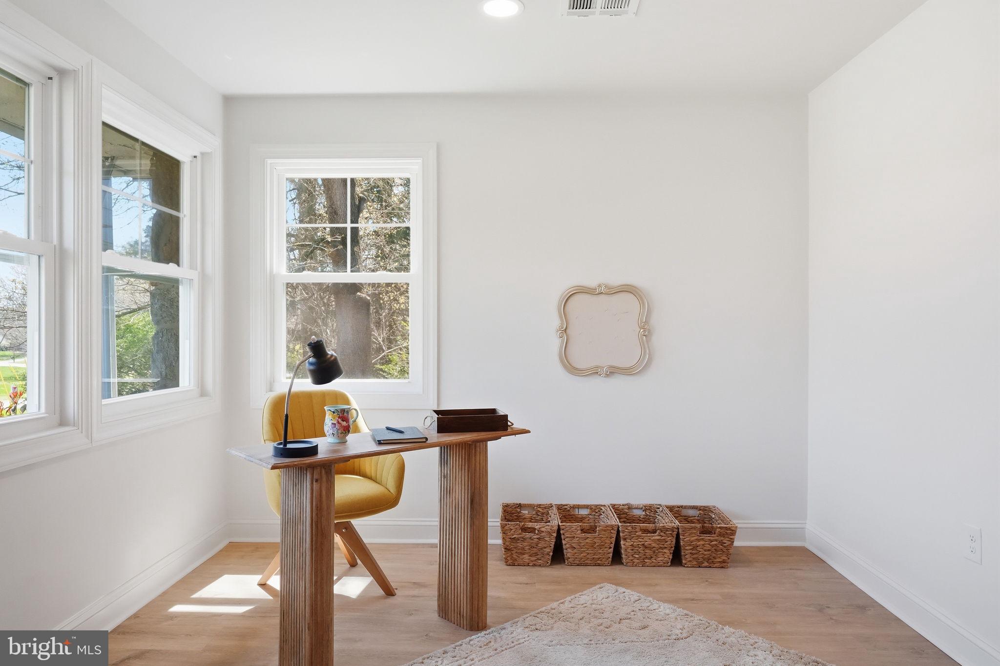 YORKTOWN CROSSING - Residential