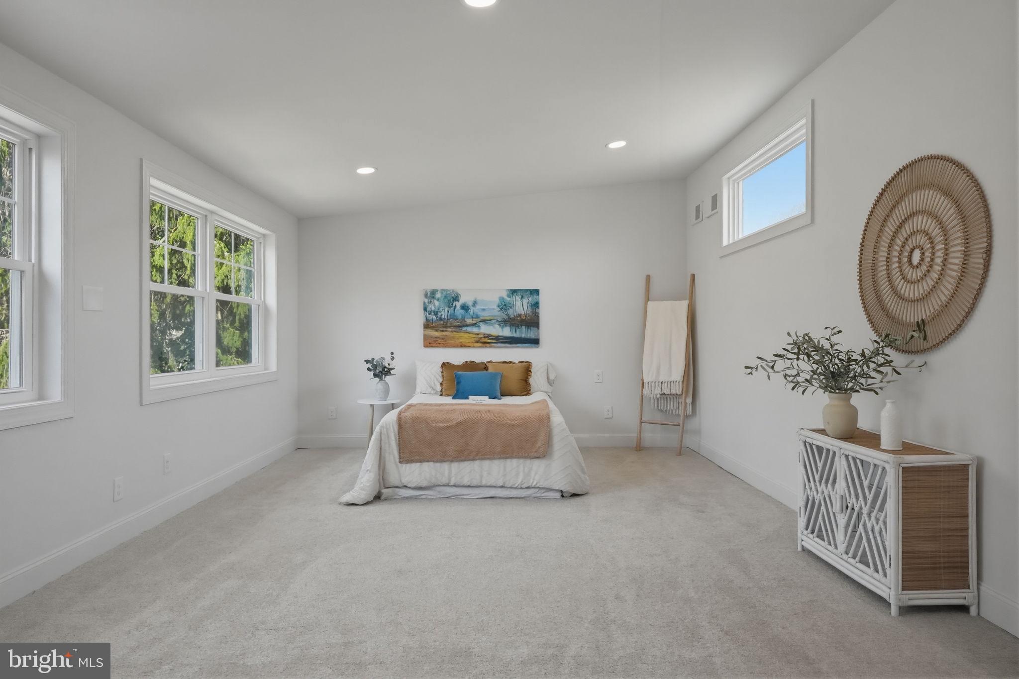 YORKTOWN CROSSING - Residential