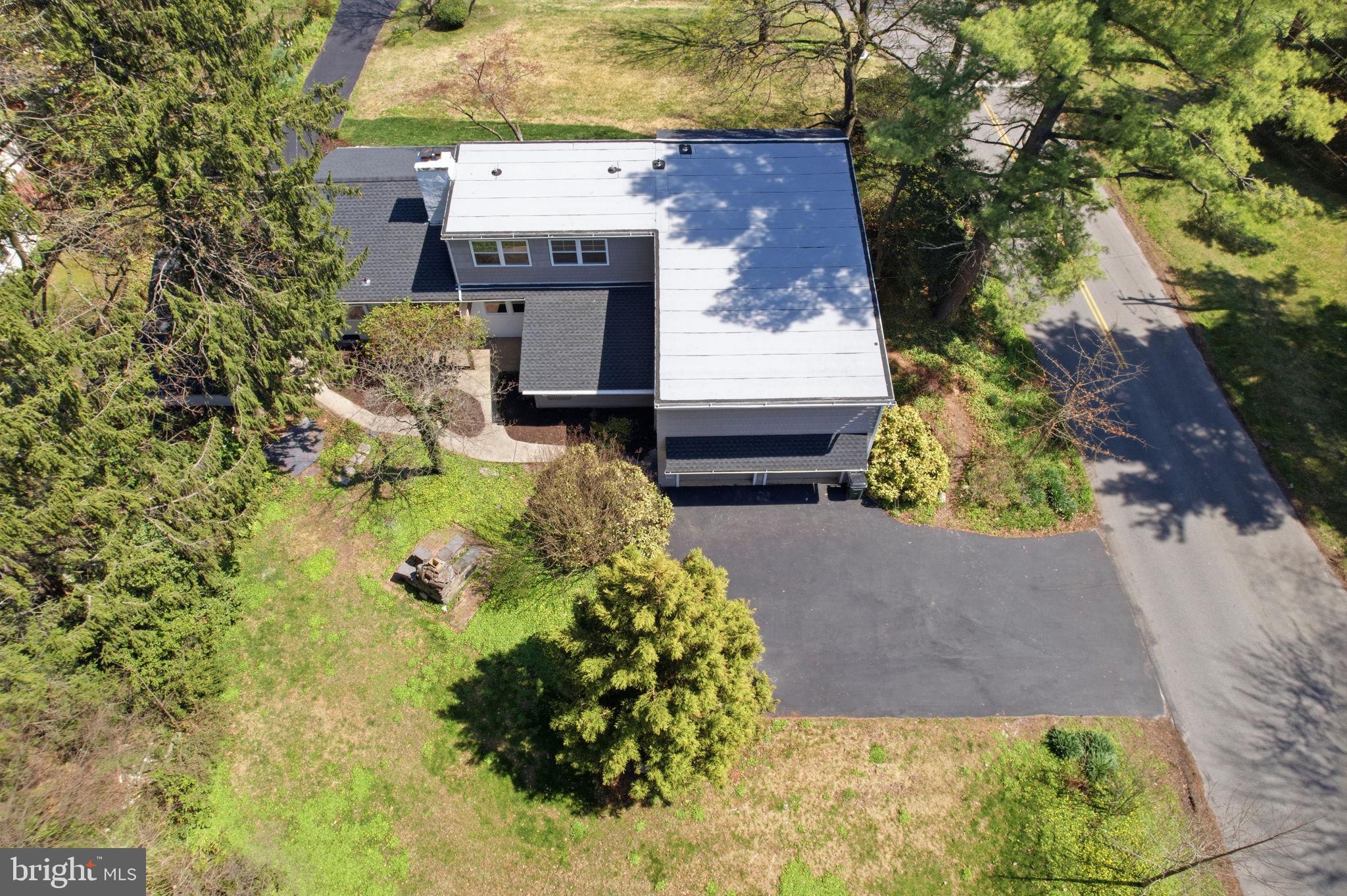 YORKTOWN CROSSING - Residential