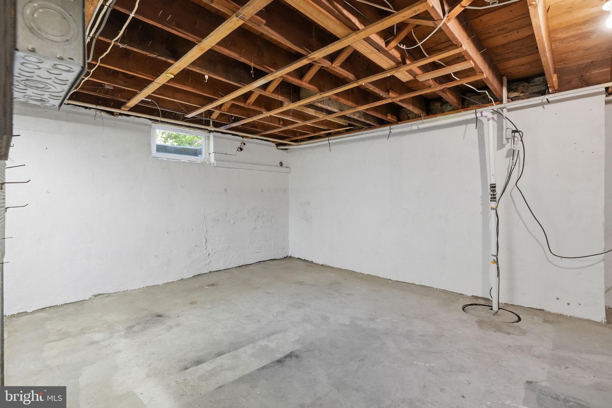 YORKTOWN CROSSING - Residential