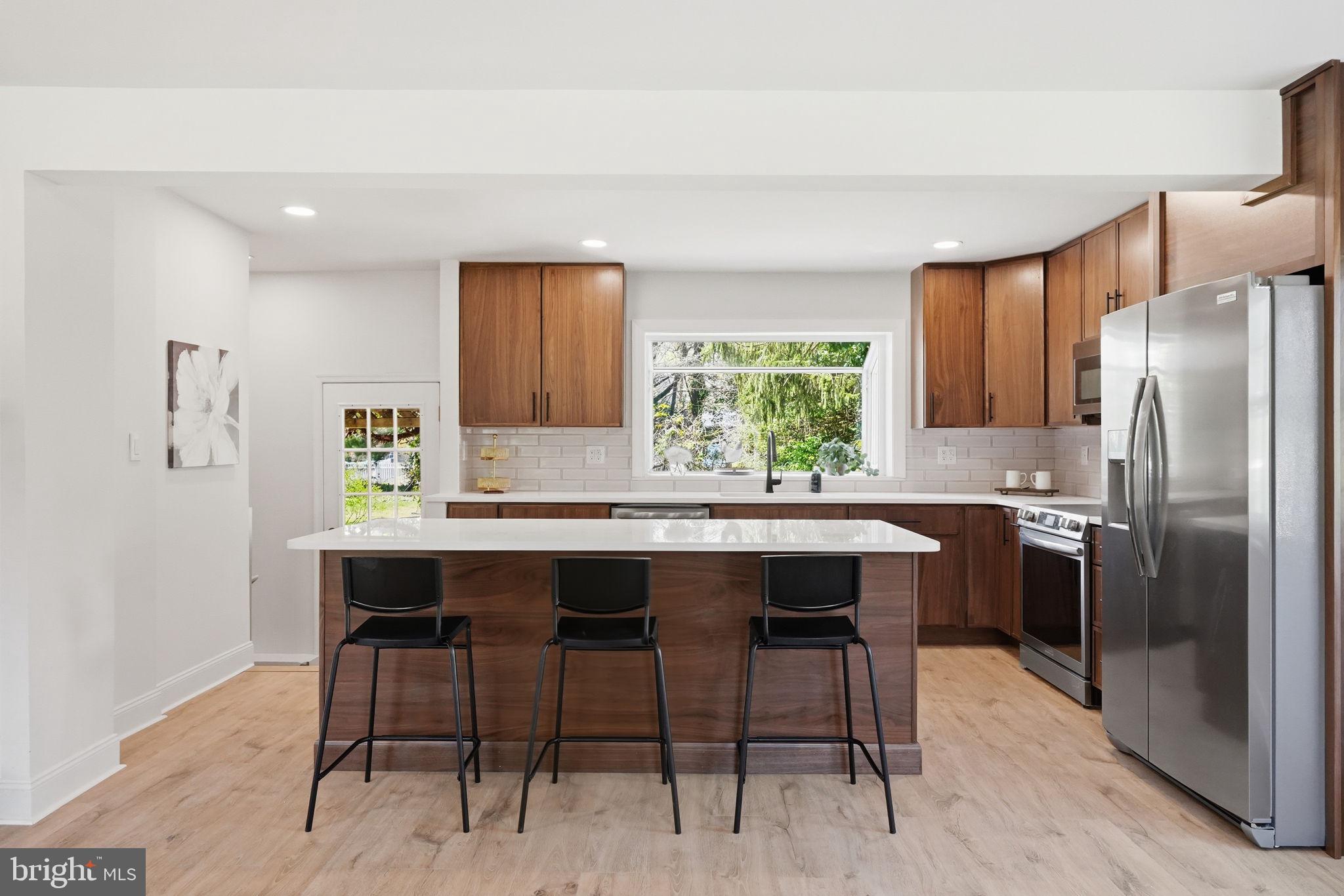 YORKTOWN CROSSING - Residential