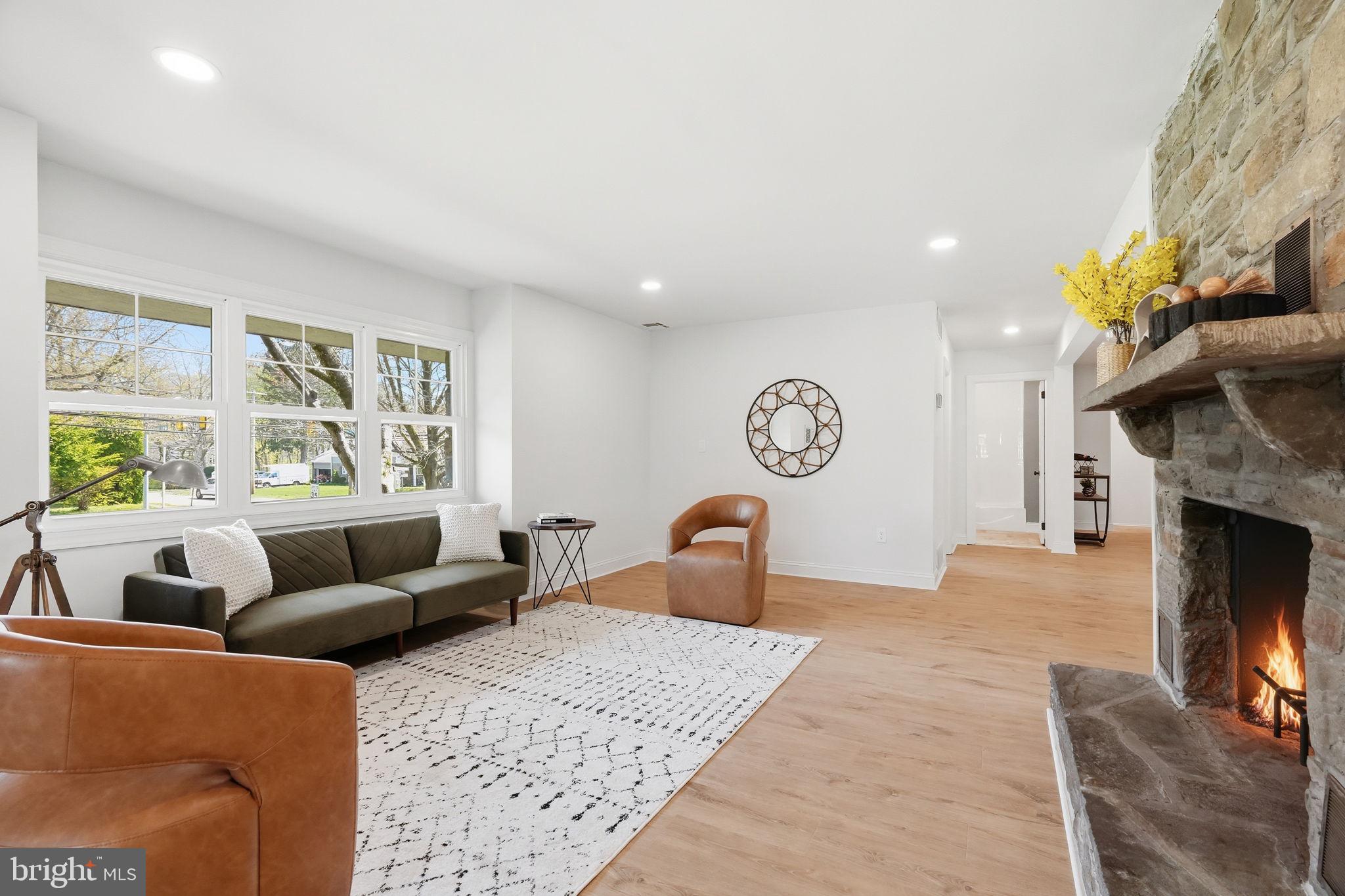 YORKTOWN CROSSING - Residential