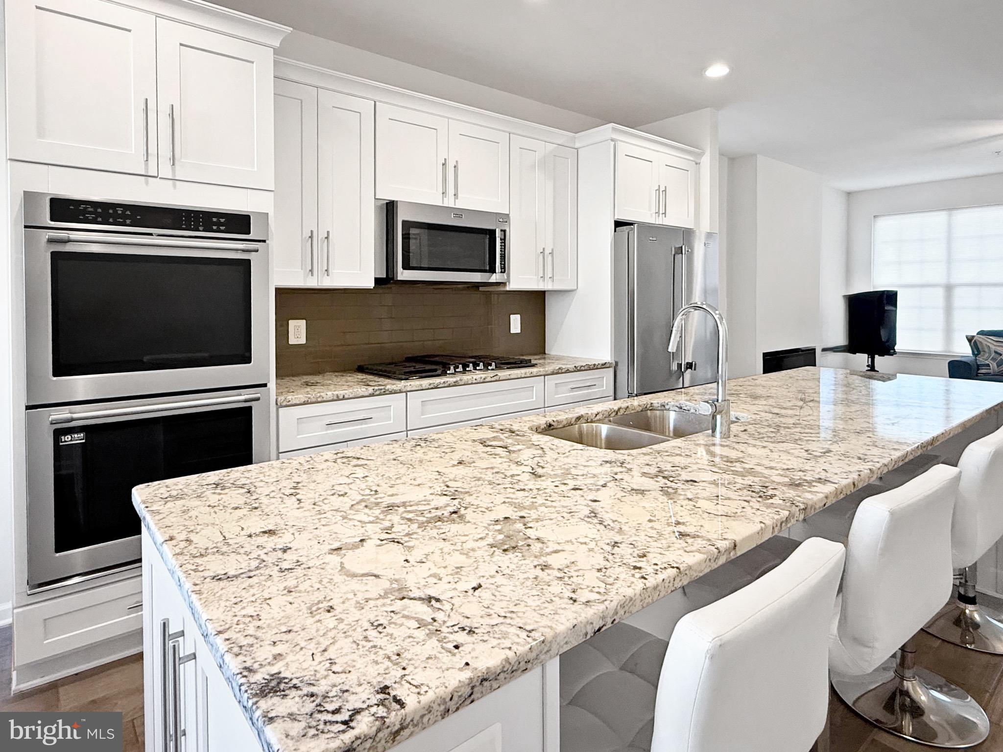 WESTPHALIA ROW - Residential