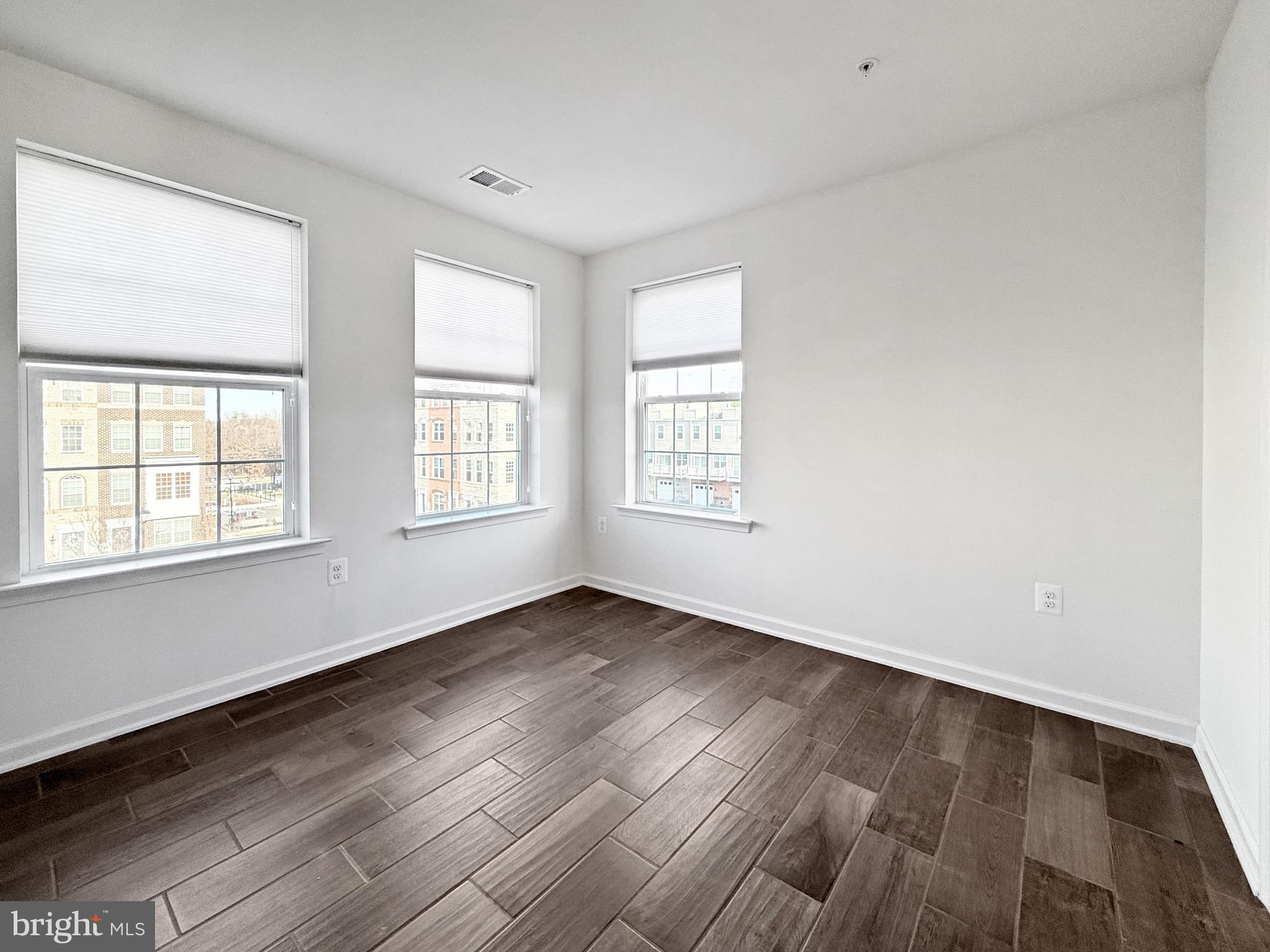 WESTPHALIA ROW - Residential