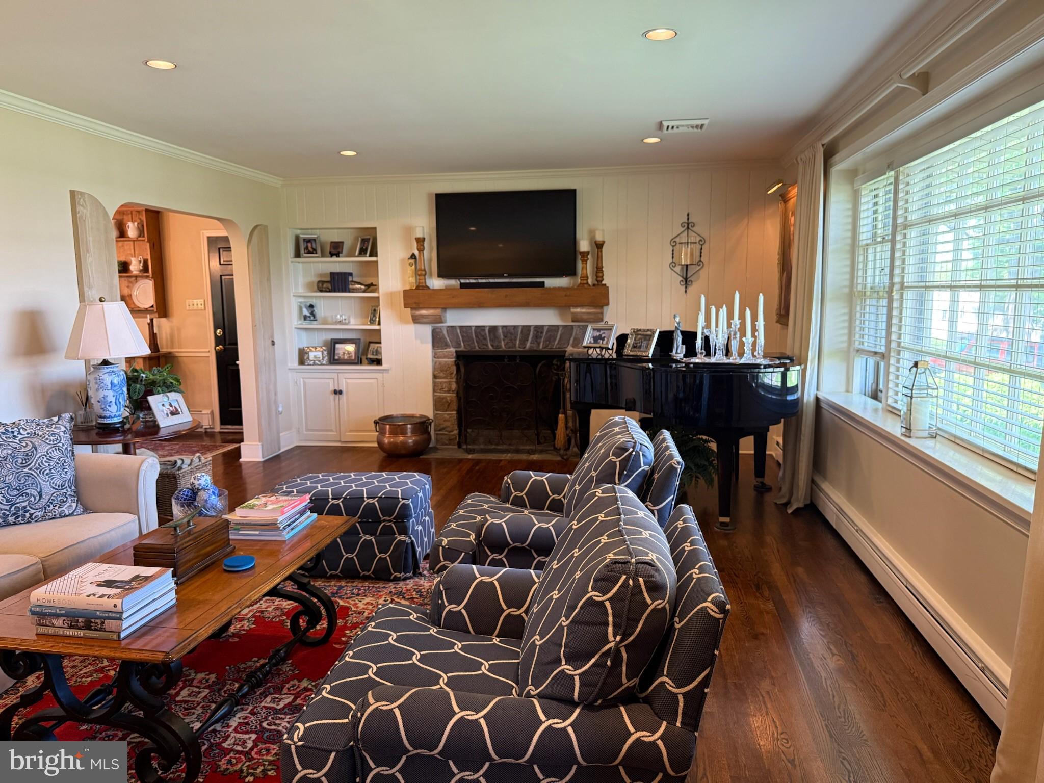 DOYLESTOWN - Residential