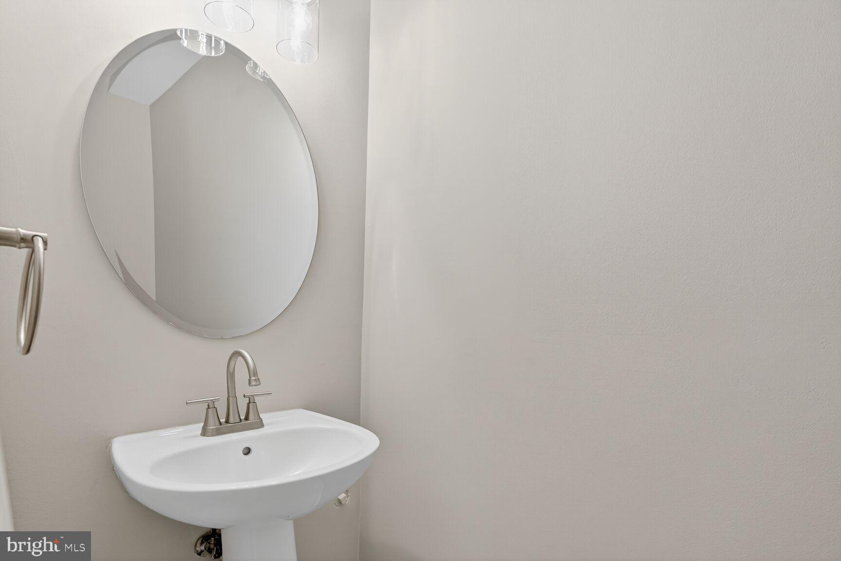 COMPTON VILLAGE - Residential