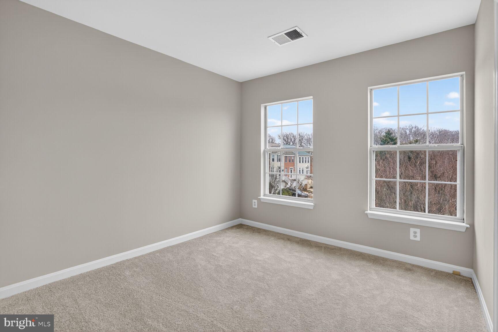 COMPTON VILLAGE - Residential