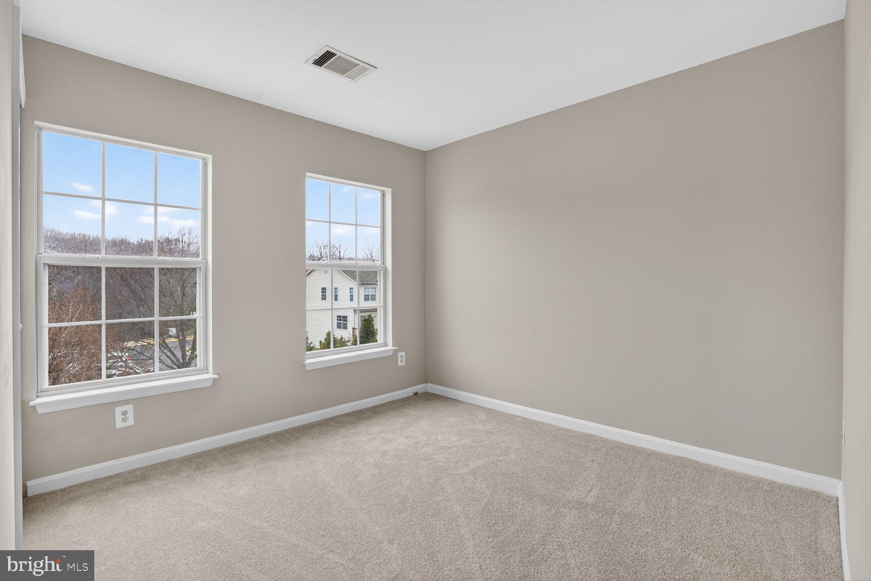 COMPTON VILLAGE - Residential