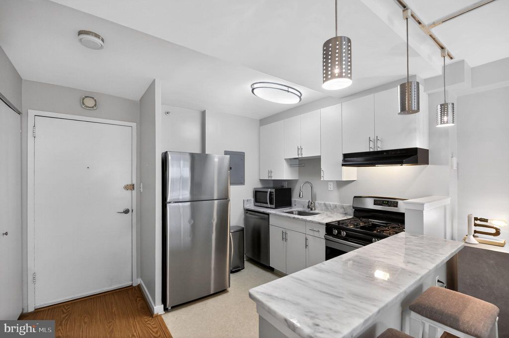 Photo of 1101 3rd Street SW #111, WASHINGTON, DC 20024 (MLS # DCDC2246520)