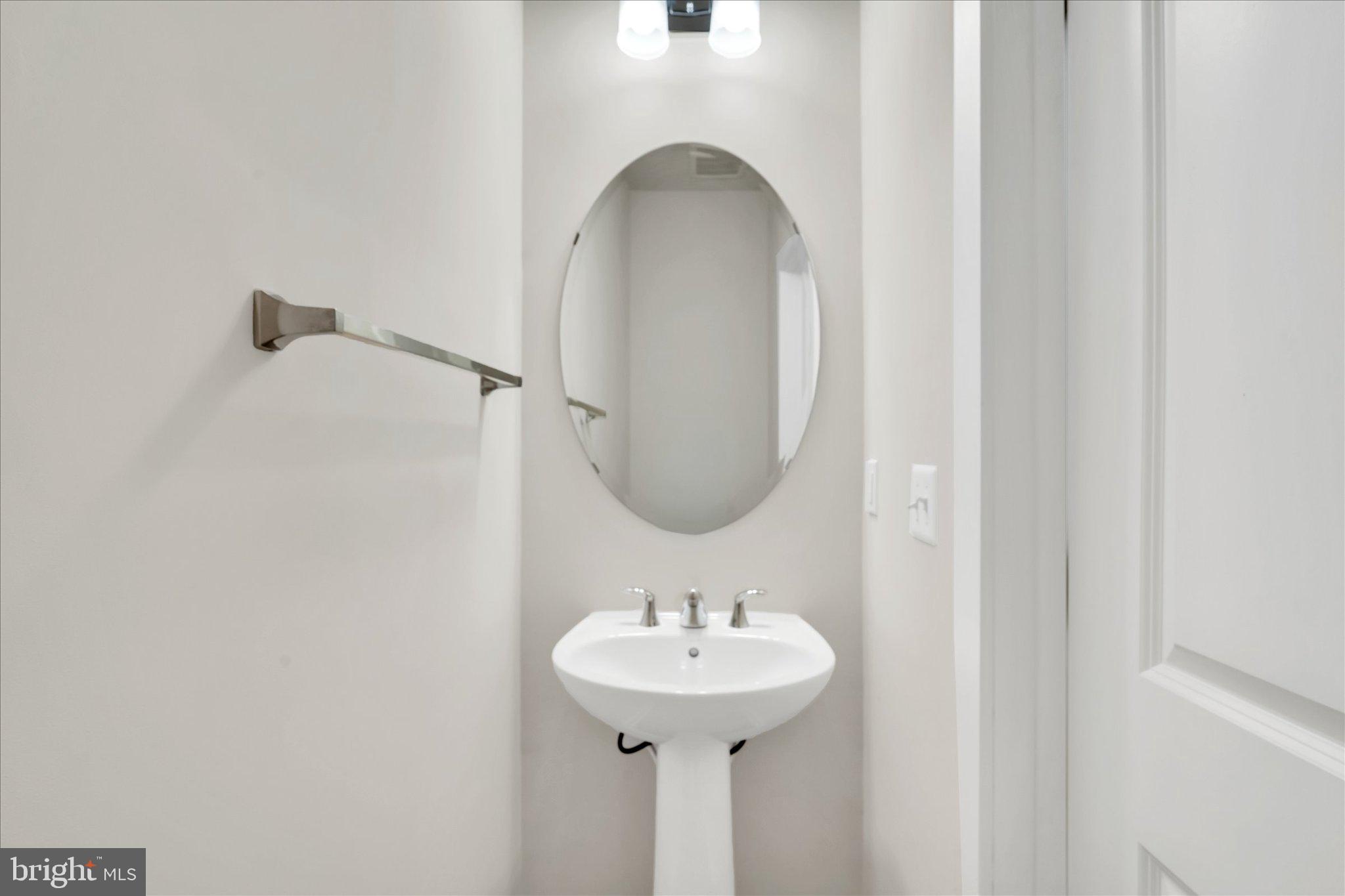 RIVERFRONT - Residential