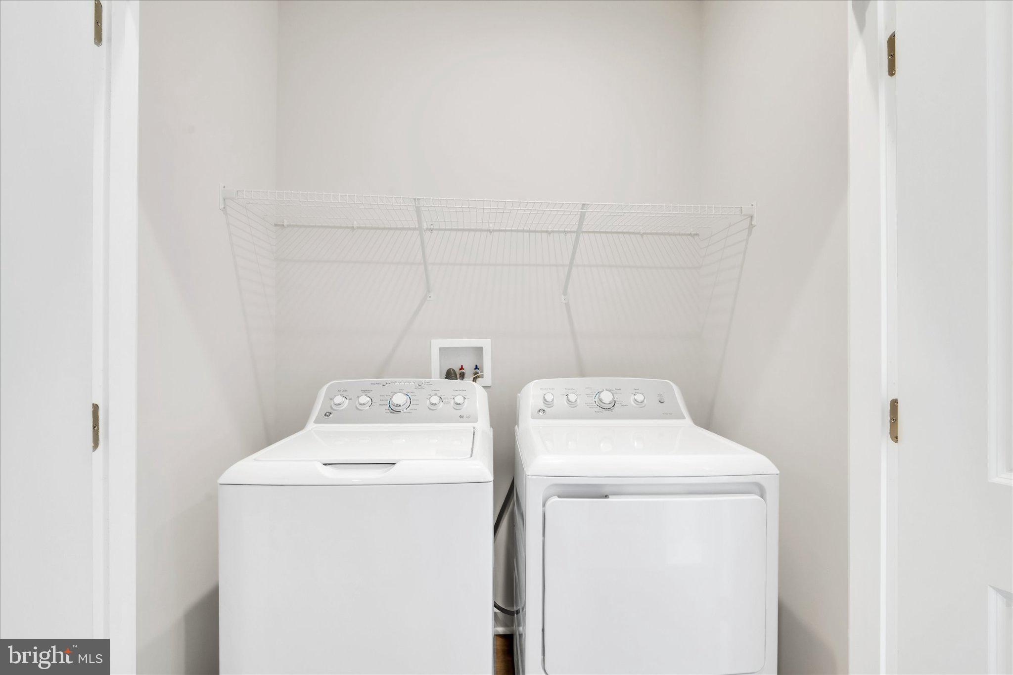 RIVERFRONT - Residential