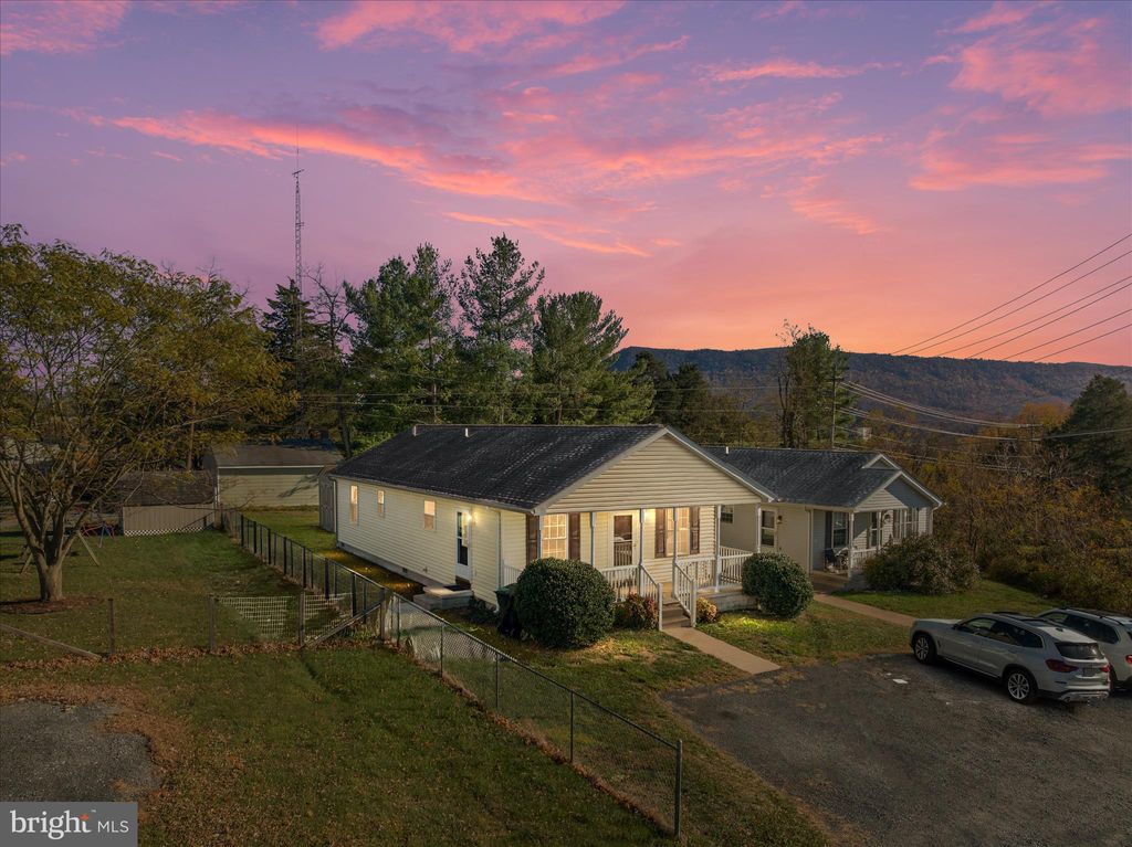 Photo of 510 Pike Street, STRASBURG, VA 22657 (MLS # VASH2012944)