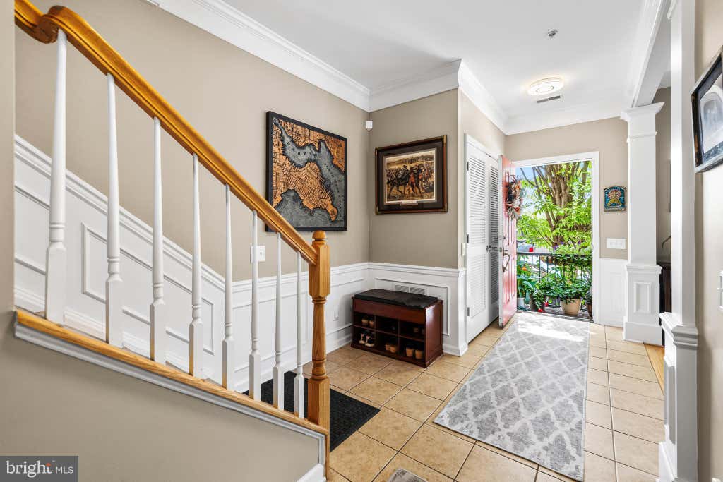 Photo of 1900 E Fort Avenue, BALTIMORE, MD 21230 (MLS # MDBA2228804)