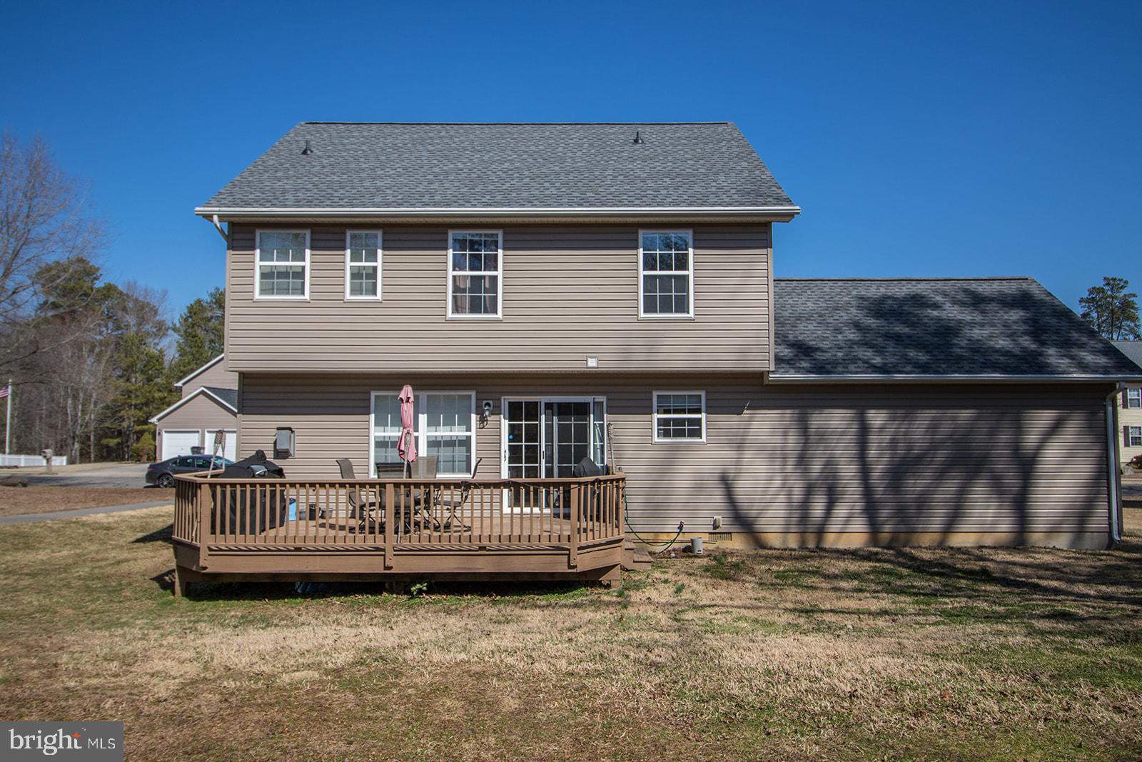 WILLOW WOODS - Residential