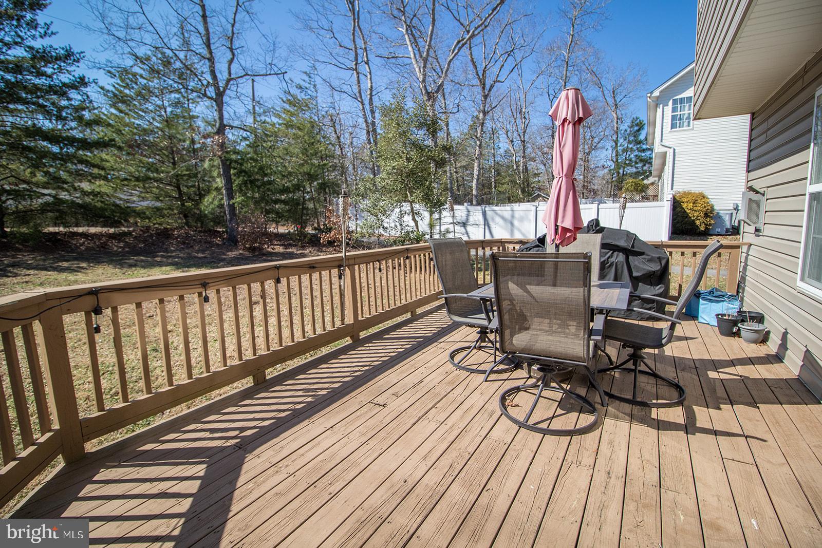 WILLOW WOODS - Residential