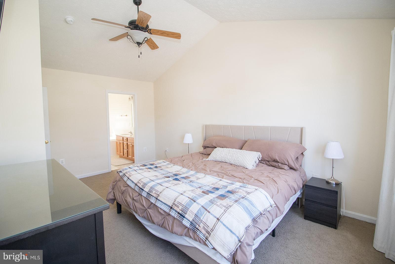 WILLOW WOODS - Residential