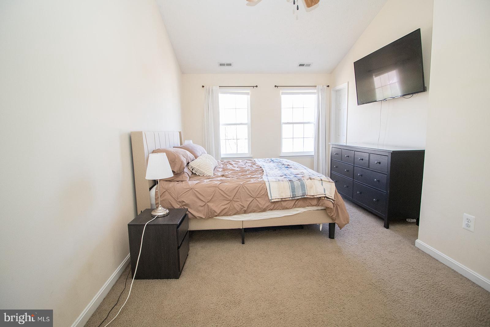 WILLOW WOODS - Residential