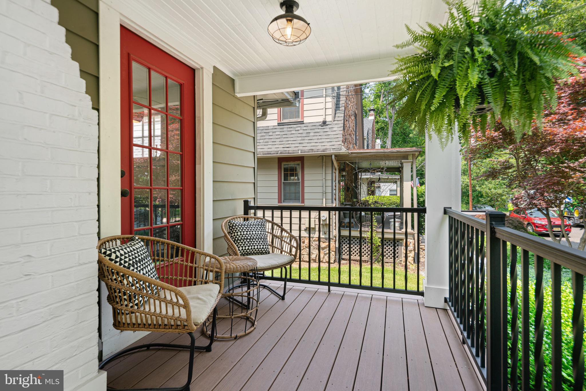 42 EVERGREEN LANE