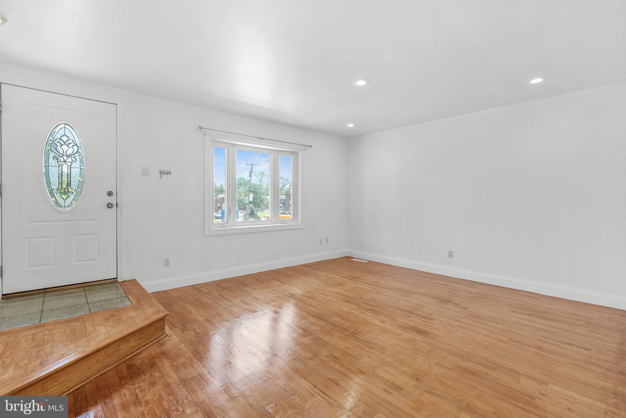 643 SAINT ANTHONY LANE
