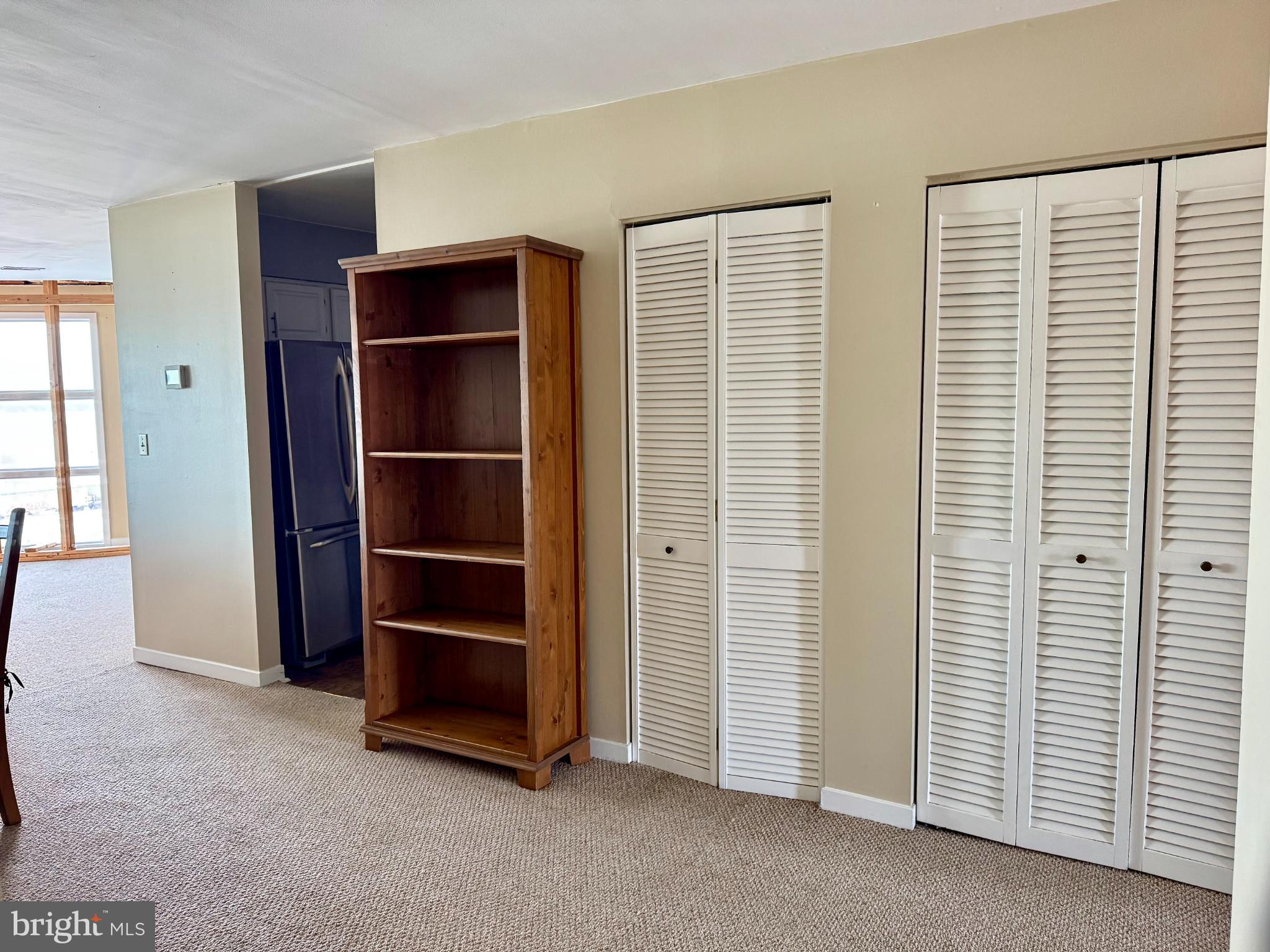 5213 LE PARC DRIVE 7