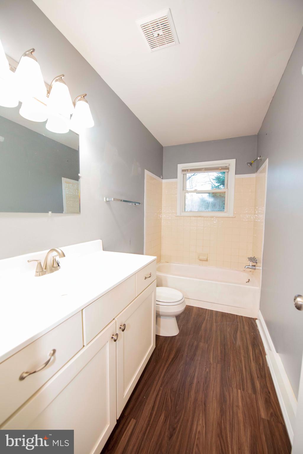 STONEGATE FARMS - Residential