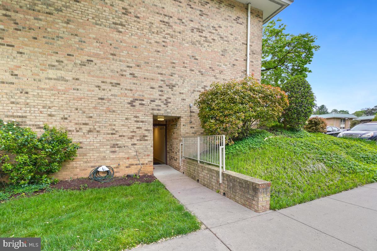 MONTGOMERY MUTUAL COOP - Residential