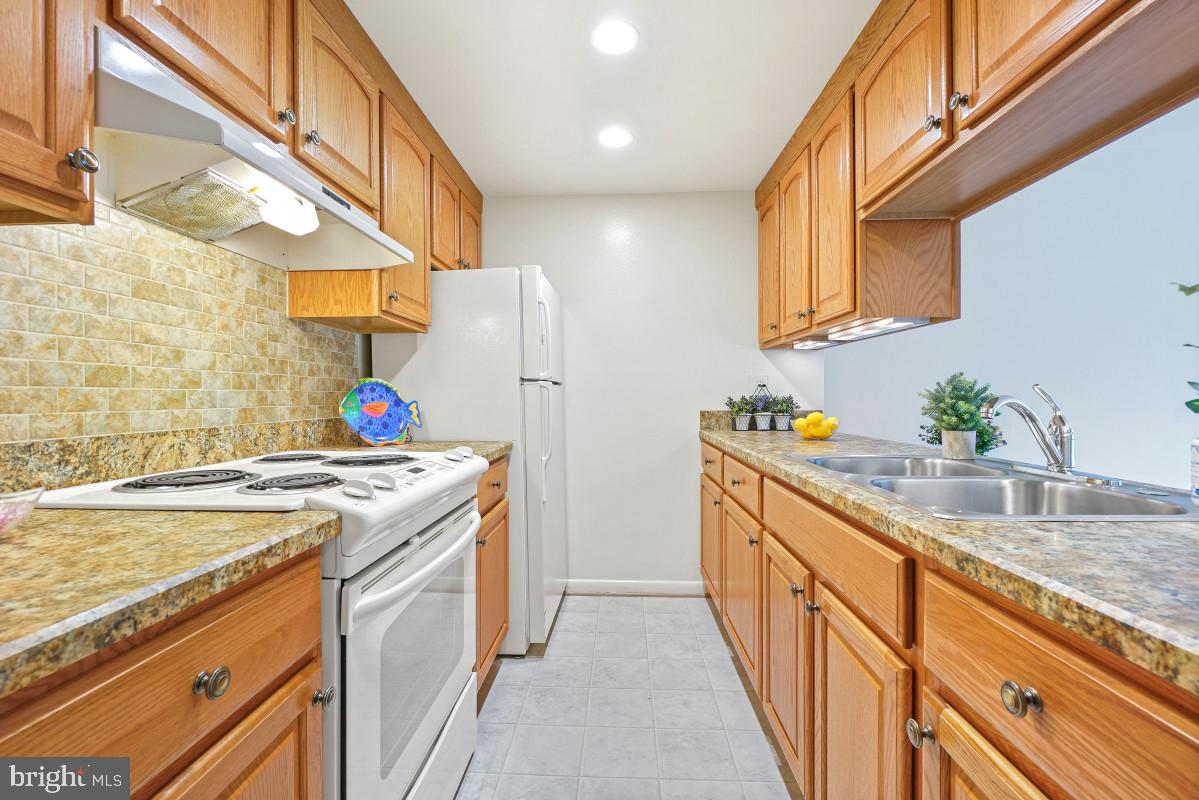 MONTGOMERY MUTUAL COOP - Residential