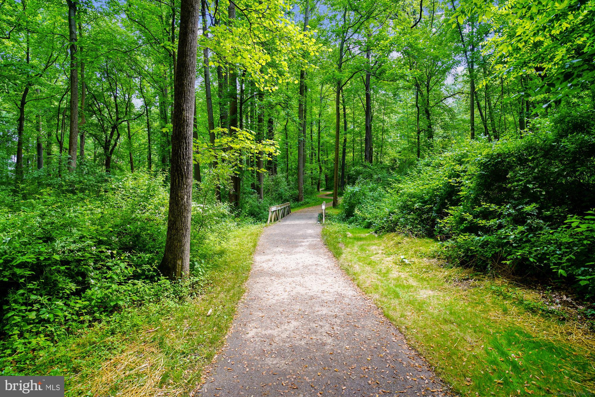 RIVER HILL - Residential Lease