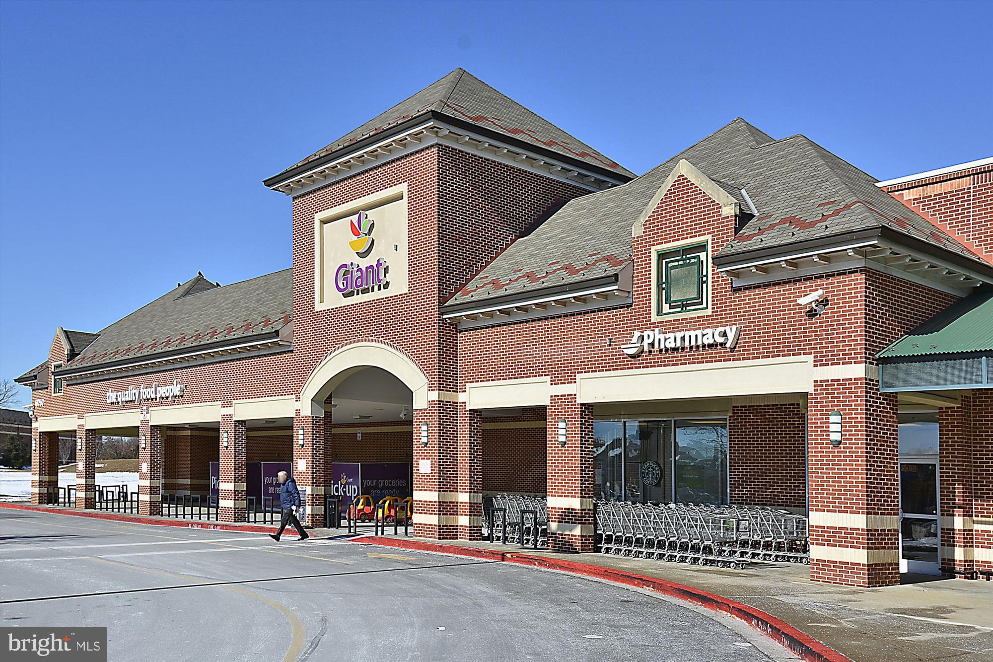 RIVER HILL - Residential Lease