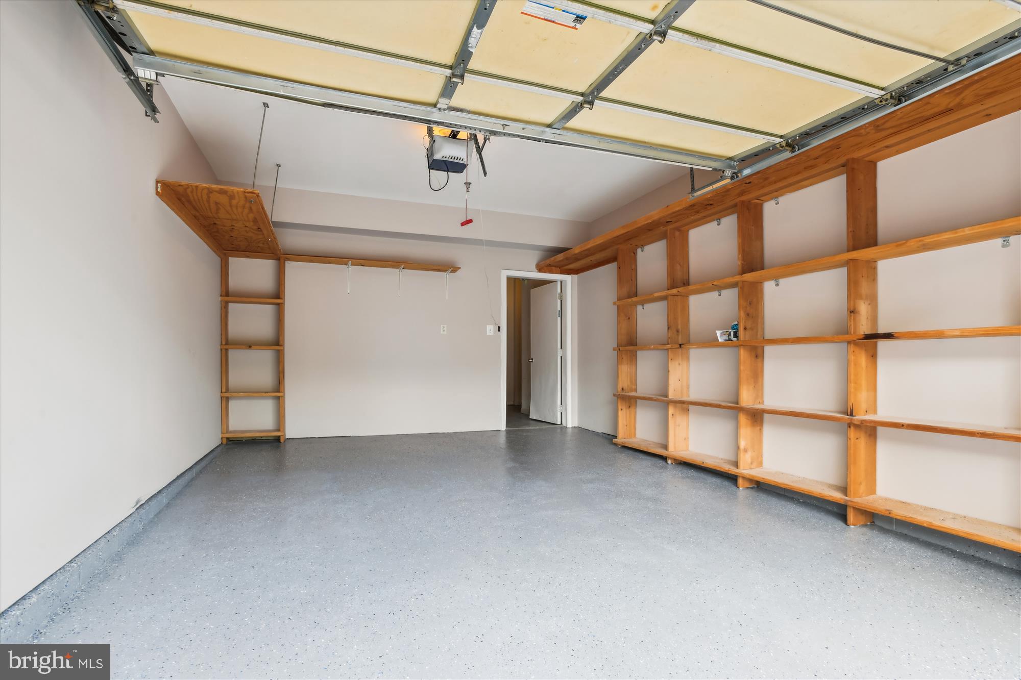 RIVER HILL - Residential Lease