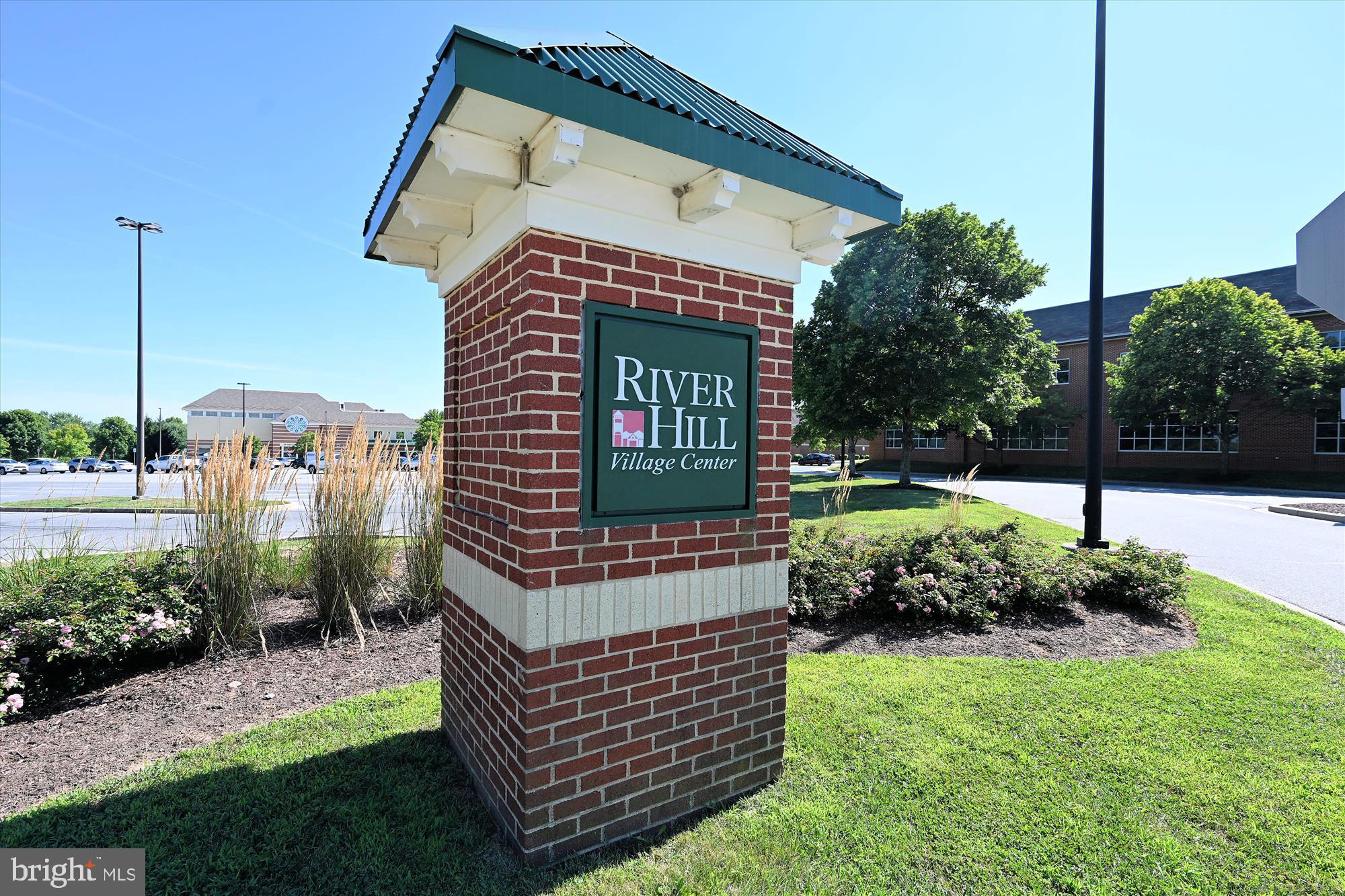 RIVER HILL - Residential Lease