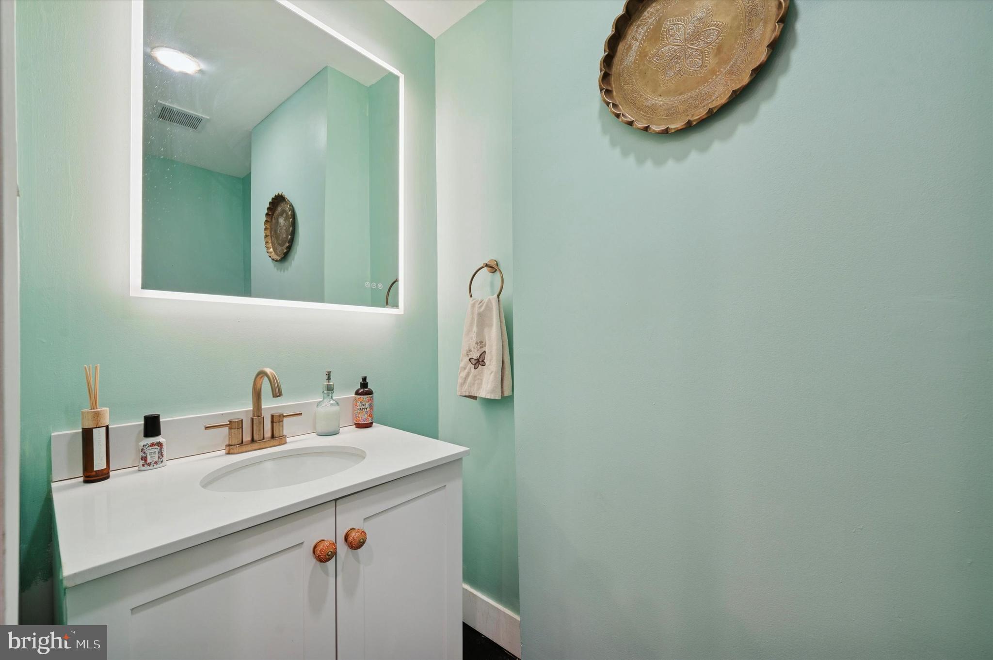 COBBS CREEK - Residential